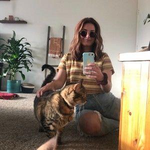 Meet your Posher, Alex